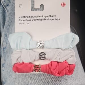 Lululemon Uplifting Scruchies NWT